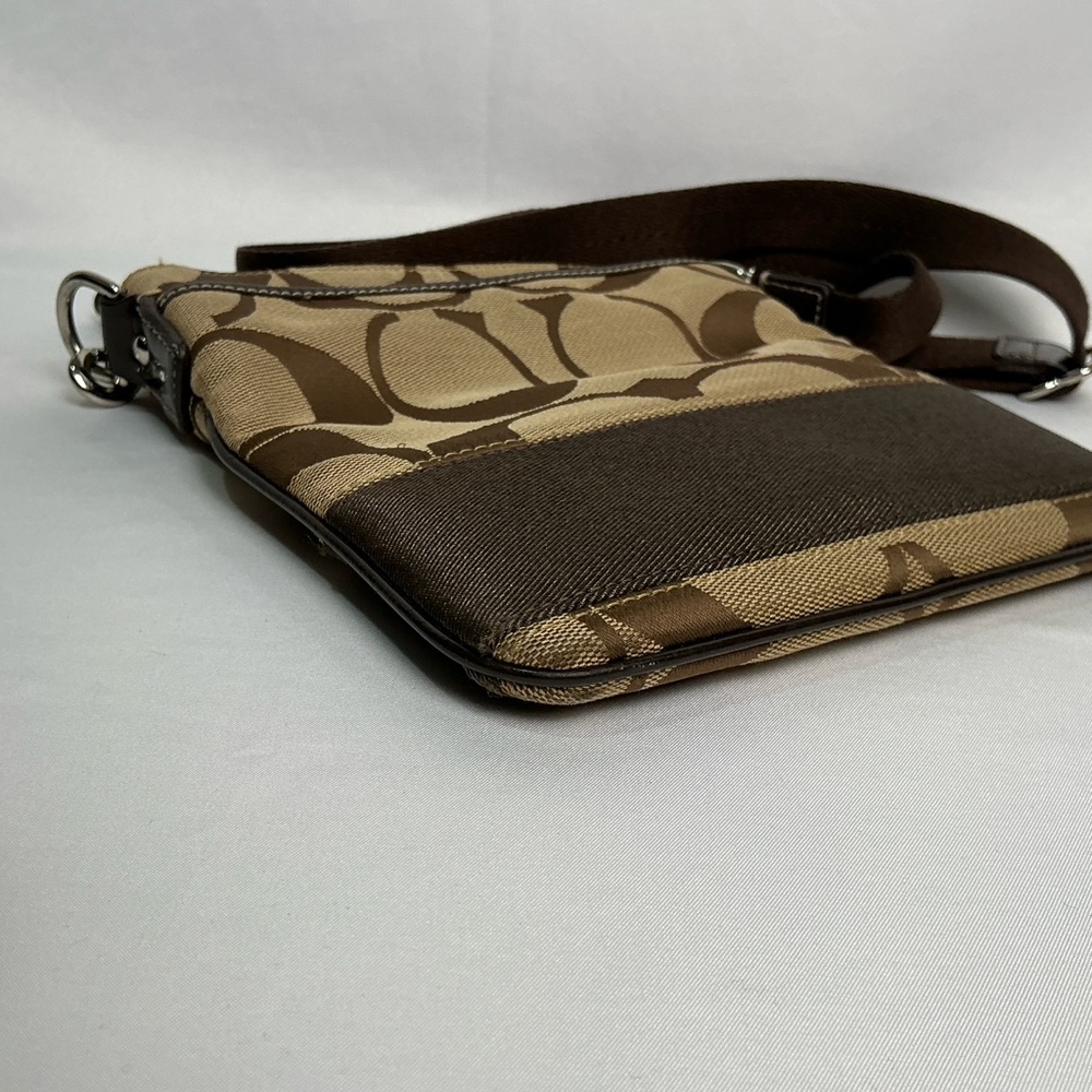 Coach Signature Swingpack Crossbody Bag Brown Khaki Canvas - Picture 4 of 15